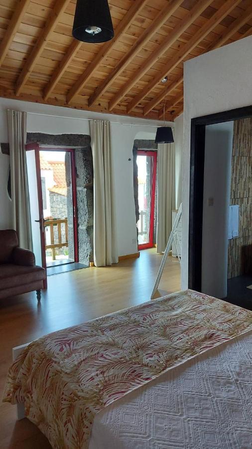 Sara Village Vakantieboerderij São Roque do Pico