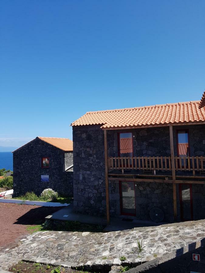 Sara Village * São Roque do Pico